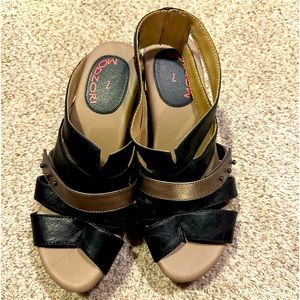 Modzori size 7 heel EUC